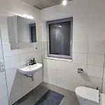 Hoch2 - Modern, Komfortabel&24h Self-check-in Mit Parkplatz