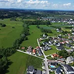 Hoch2 - Modern, Komfortabel & 24h Self-check-in Mit Parkplatz Mattighofen