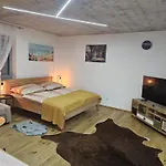 Hoch2 - Modern, Komfortabel & 24h Self-check-in Mit Parkplatz 公寓 *