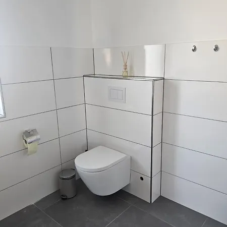 Hoch2 - Modern, Komfortabel & 24h Self-check-in Mit Parkplatz