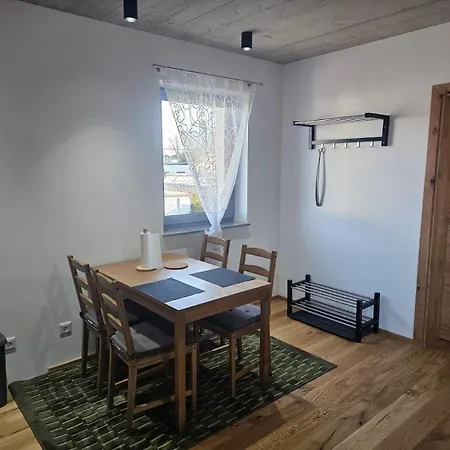 Hoch2 - Modern, Komfortabel & 24h Self-check-in Mit Parkplatz *