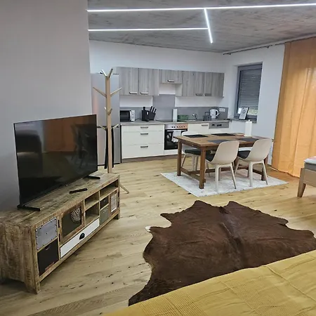 Hoch2 - Modern, Komfortabel & 24h Self-check-in Mit Parkplatz *