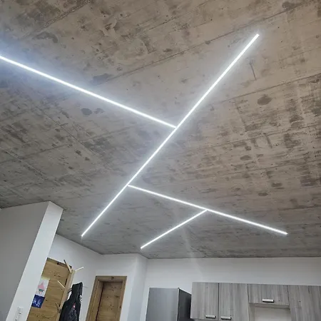 Hoch2 - Modern, Komfortabel&24h Self-check-in Mit Parkplatz Apartment