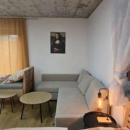 Hoch2 - Modern, Komfortabel & 24h Self-check-in Mit Parkplatz