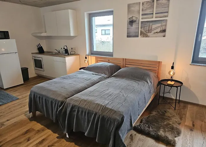 Lejlighed Hoch2 - Modern, Komfortabel & 24h Self-check-in Mit Parkplatz Mattighofen