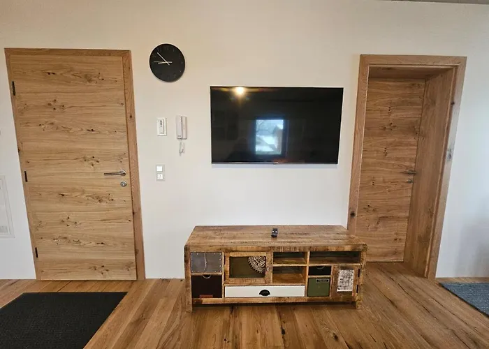 Hoch2 - Modern, Komfortabel & 24h Self-check-in Mit Parkplatz *