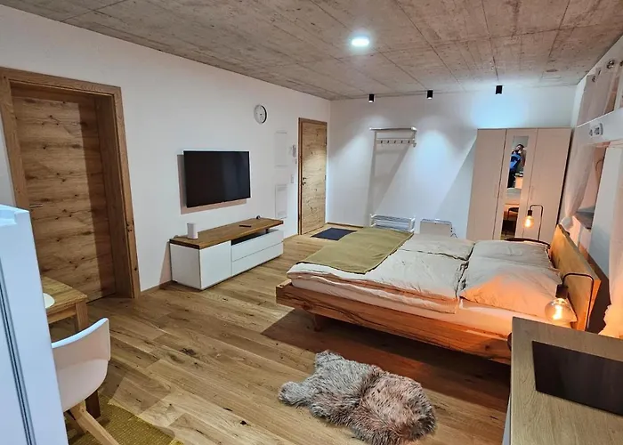 Hoch2 - Modern, Komfortabel & 24h Self-check-in Mit Parkplatz Lejlighed