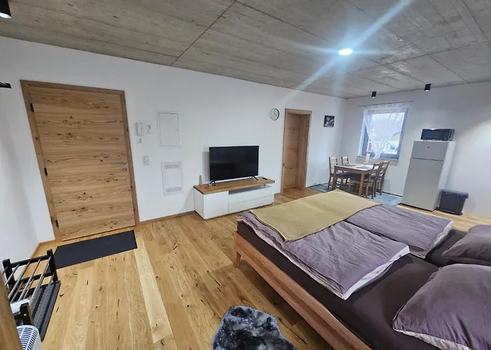 Hoch2 - Modern, Komfortabel & 24h Self-check-in Mit Parkplatz *