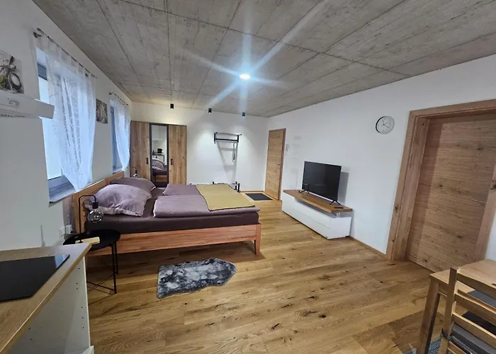 Hoch2 - Modern, Komfortabel & 24h Self-check-in Mit Parkplatz Lejlighed