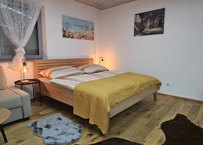 Hoch2 - Modern, Komfortabel & 24h Self-check-in Mit Parkplatz Lejlighed