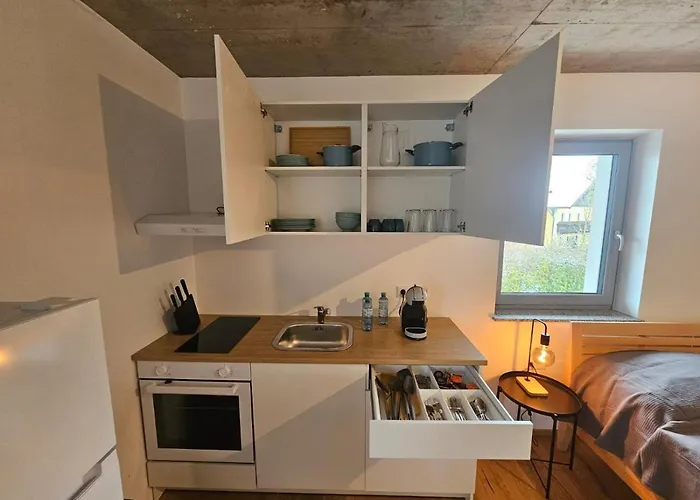 Hoch2 - Modern, Komfortabel & 24h Self-check-in Mit Parkplatz Mattighofen