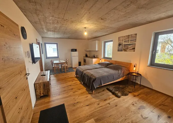 Hoch2 - Modern, Komfortabel & 24h Self-check-in Mit Parkplatz Appartamento