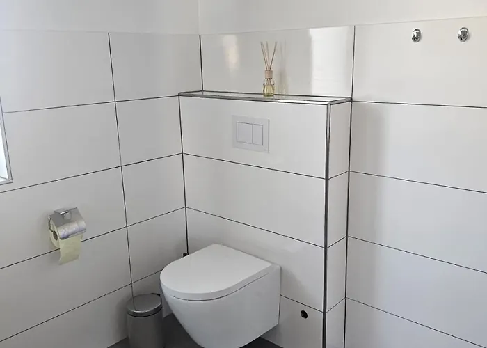 Hoch2 - Modern, Komfortabel & 24h Self-check-in Mit Parkplatz