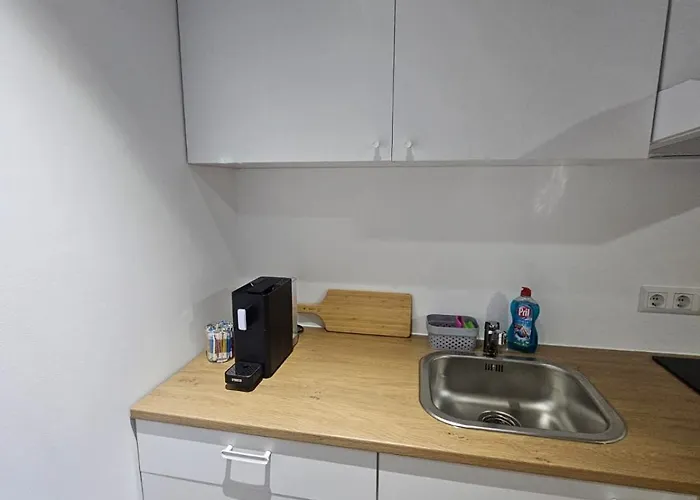 Hoch2 - Modern, Komfortabel & 24h Self-check-in Mit Parkplatz Appartamento Mattighofen