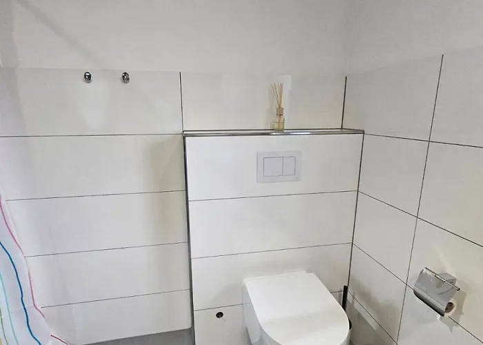 Appartamento Hoch2 - Modern, Komfortabel & 24h Self-check-in Mit Parkplatz *