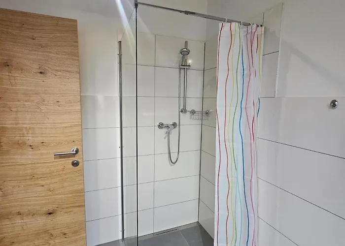 Hoch2 - Modern, Komfortabel & 24h Self-check-in Mit Parkplatz Appartamento *