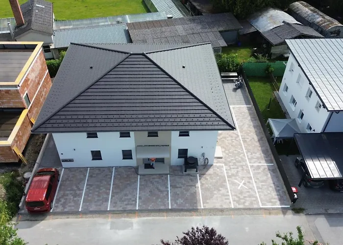 Hoch2 - Modern, Komfortabel & 24h Self-check-in Mit Parkplatz