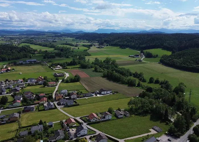 Hoch2 - Modern, Komfortabel & 24h Self-check-in Mit Parkplatz Apartment