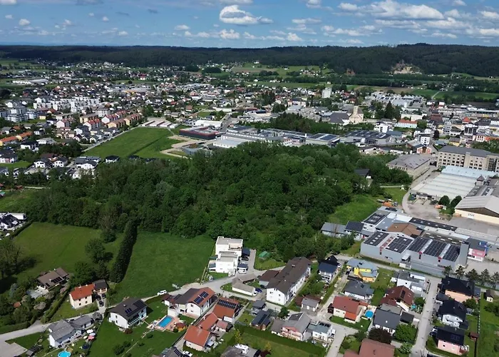 Apartment Hoch2 - Modern, Komfortabel & 24h Self-check-in Mit Parkplatz