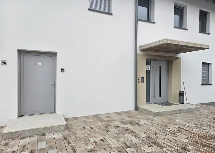 Apartment Hoch2 - Modern, Komfortabel & 24h Self-check-in Mit Parkplatz