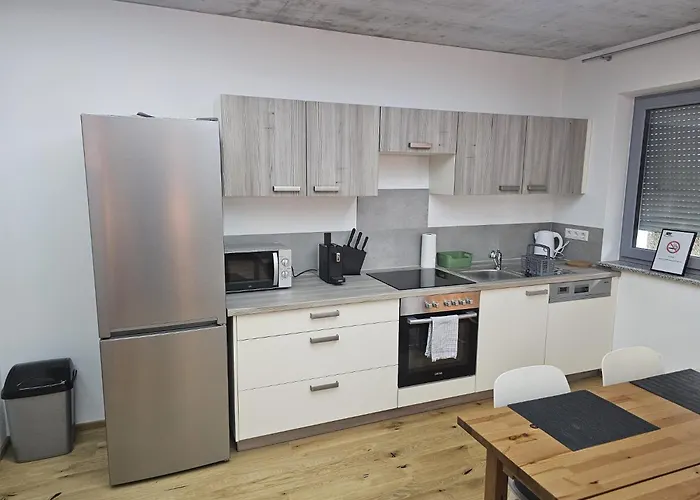 Hoch2 - Modern, Komfortabel & 24h Self-check-in Mit Parkplatz