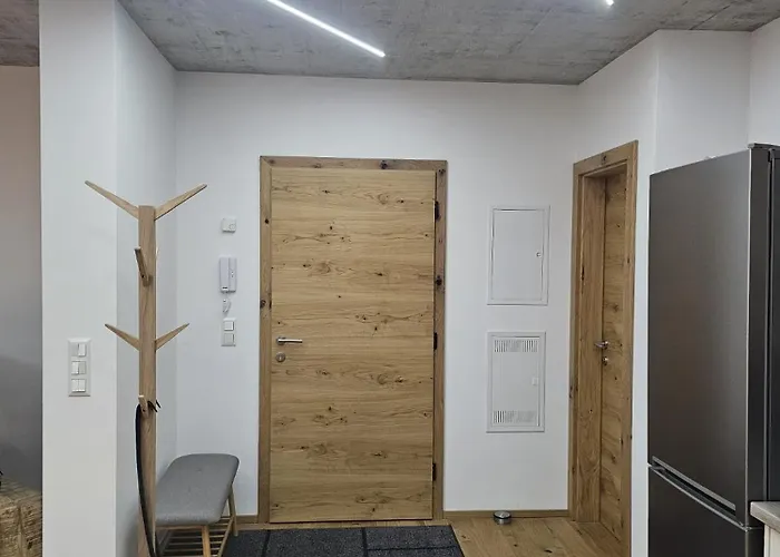 Appartamento Hoch2 - Modern, Komfortabel & 24h Self-check-in Mit Parkplatz *